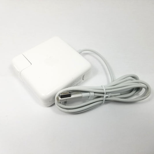 APPLE MagSafe 85W Power Adapter for 15" and 17" MacBook Pro MC556LL/A - White