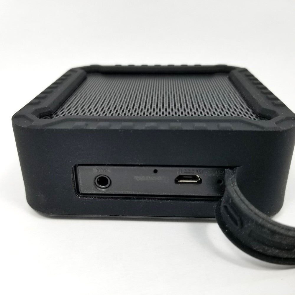 INSIGNIA Rugged Portable Bluetooth Speaker NS-CSPBTF1-BK - Black