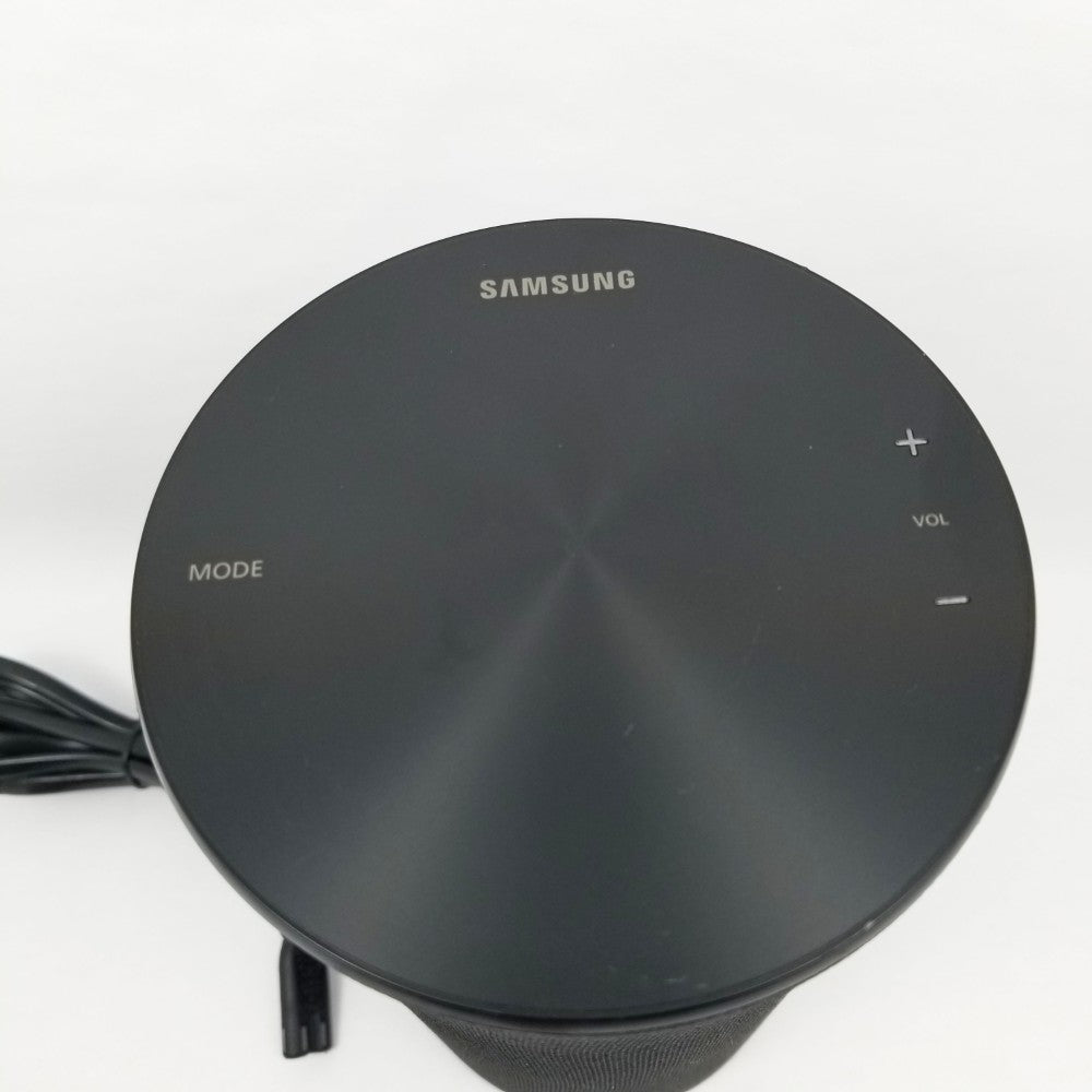 Samsung Radiant 360 Wireless Bluetooth speaker - Top surface/buttons