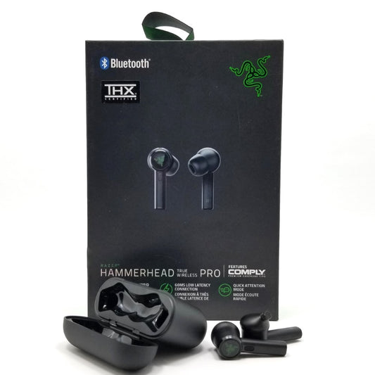 Razer hammerhead True wireless headphones, charging case, retail packaging full front
